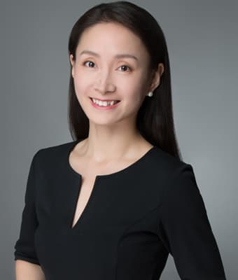 曾芳芳律师肖像